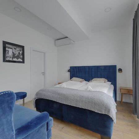 Shone Apartment Old Town 2 Bedroom Bratislava Eksteriør billede
