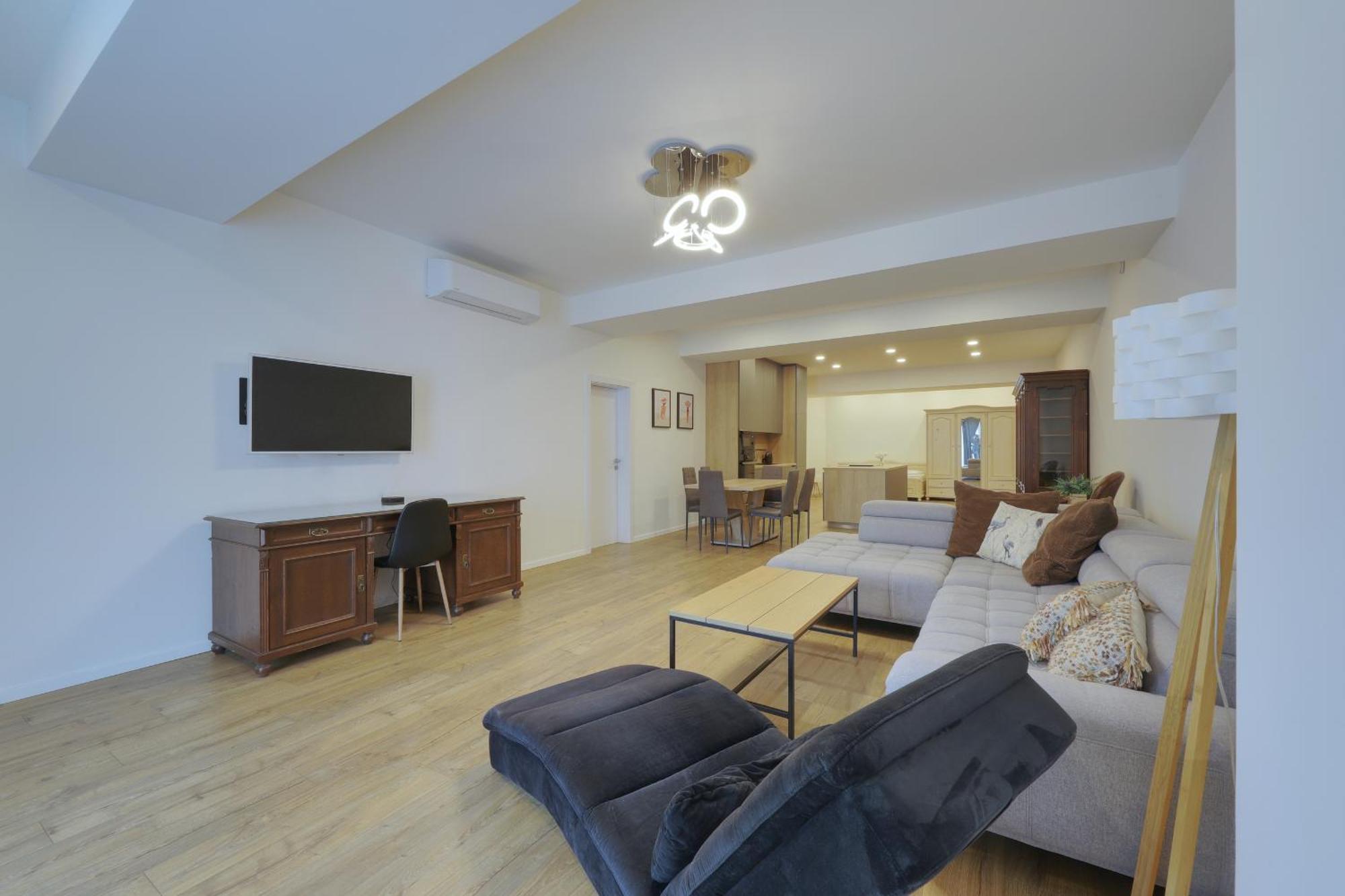 Shone Apartment Old Town 2 Bedroom Bratislava Eksteriør billede