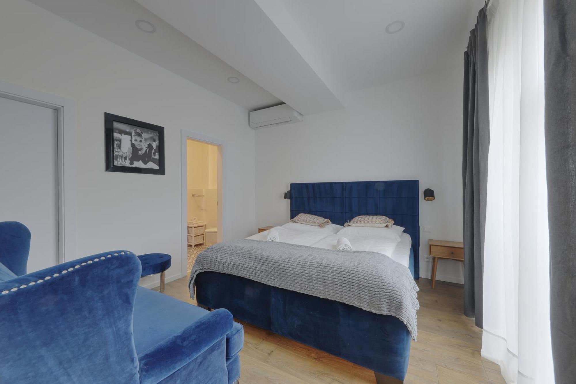 Shone Apartment Old Town 2 Bedroom Bratislava Eksteriør billede